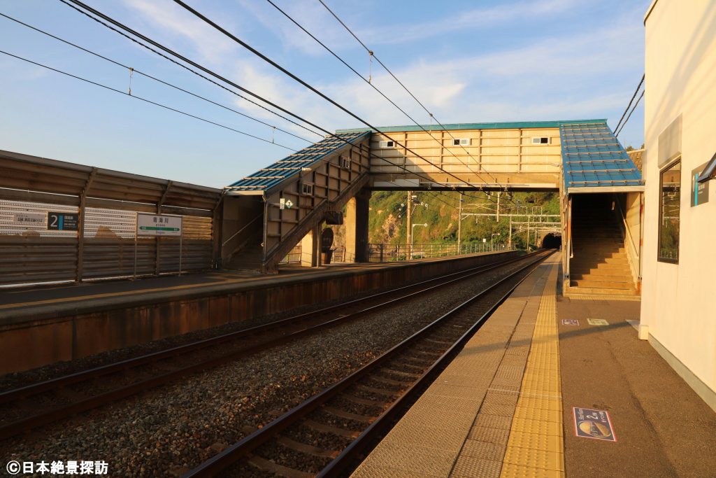 青海川駅（新潟県柏崎市）・JR信越本線ホーム
