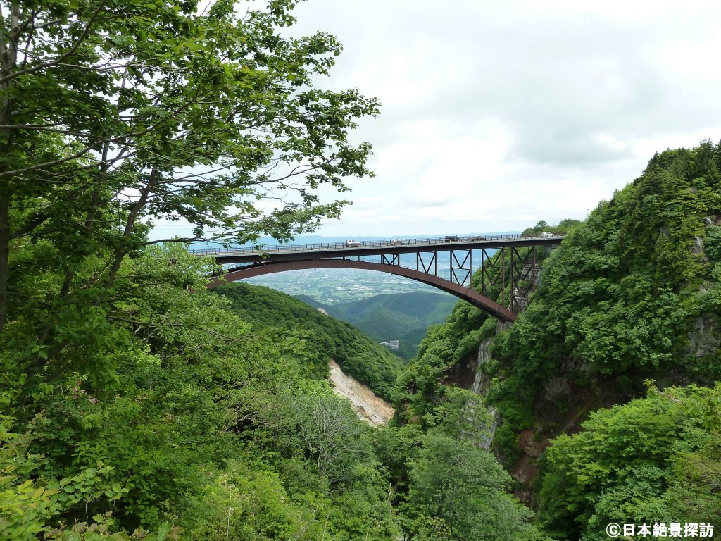 不動沢橋（福島県福島市）・斜めからのアングルで