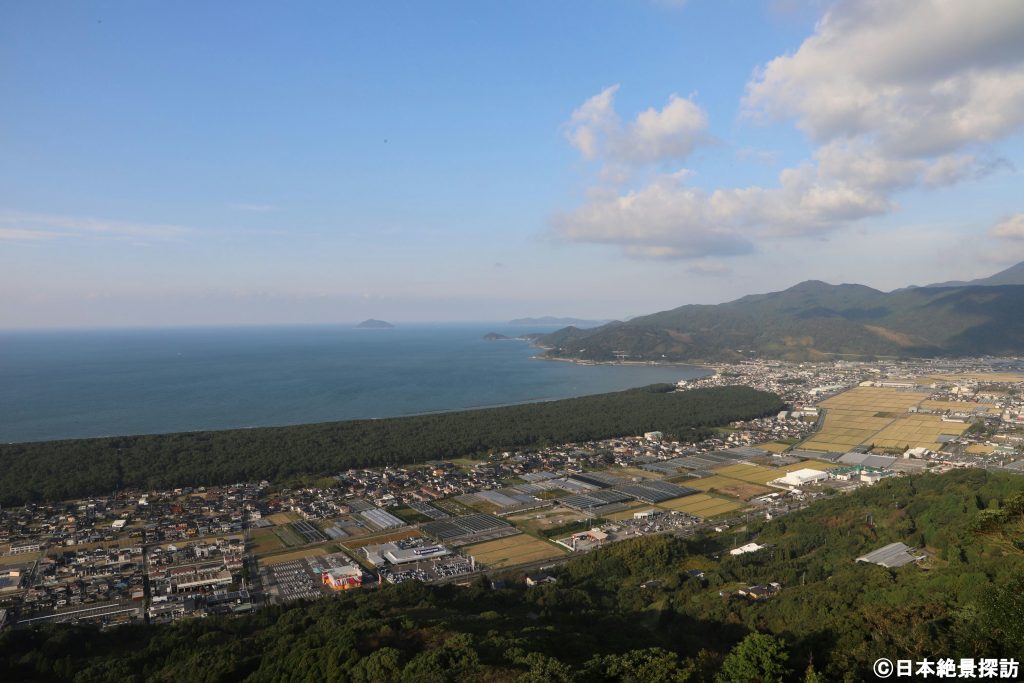 鏡山展望台（佐賀県唐津市）・虹の松原と糸島方面