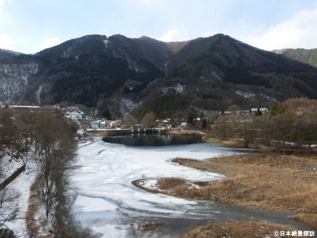 尾瀬大橋（群馬県片品村）・橋の上から見た景色