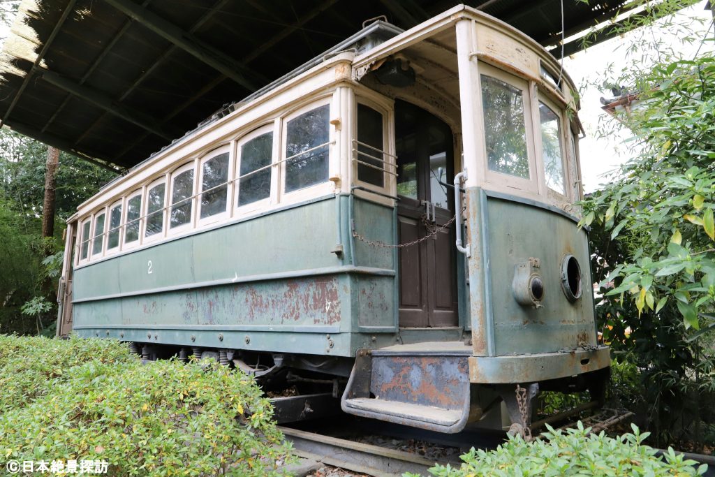 平安神宮（京都府京都市左京区）・日本最古の電車