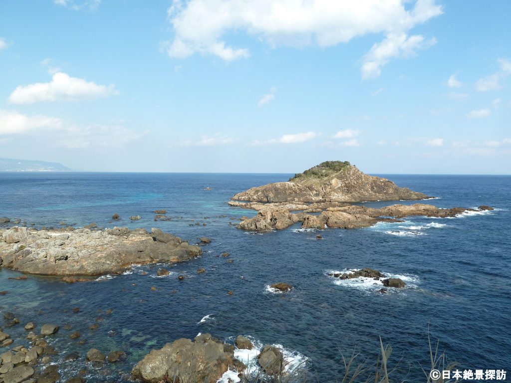 爪木崎（静岡県下田市）灯台から