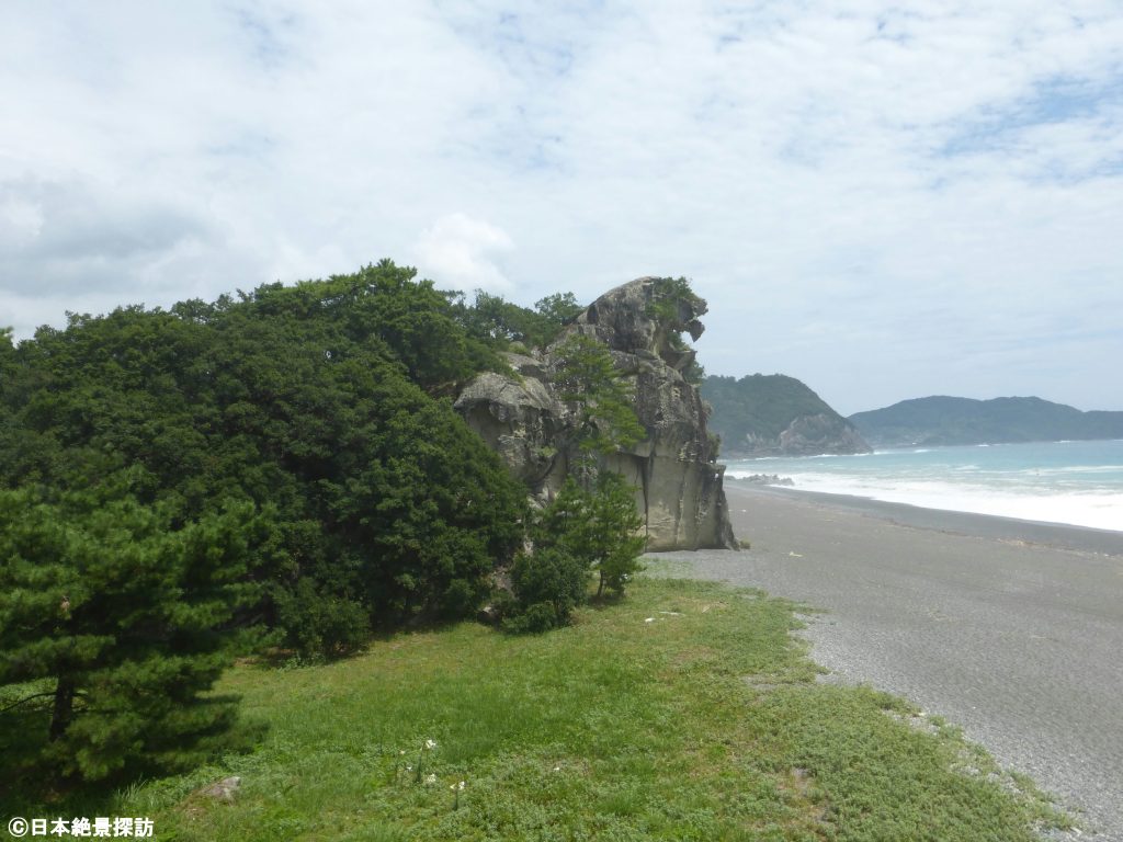 七里御浜/獅子岩（三重県熊野市）・獅子岩展望台より