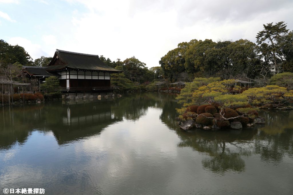 平安神宮（京都府京都市左京区）・庭園を望む（泰平閣から）