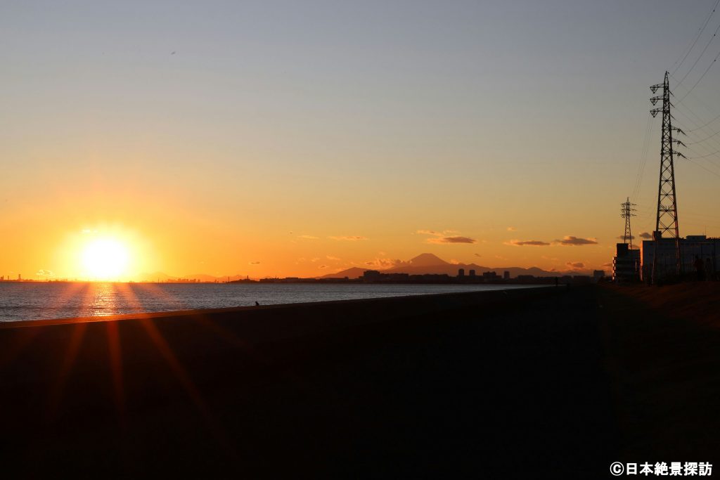 茜浜緑道（千葉県習志野市）・太陽とともに