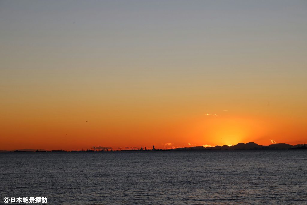 茜浜緑道（千葉県習志野市）・残された夕焼け