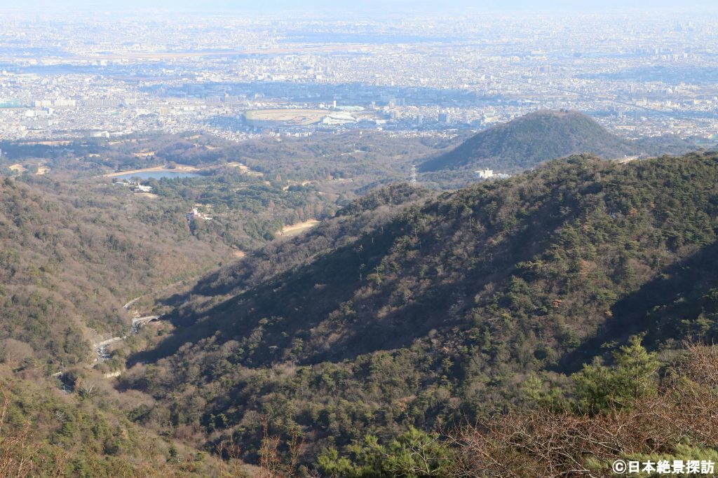 東六甲展望台（兵庫県西宮市）・山際