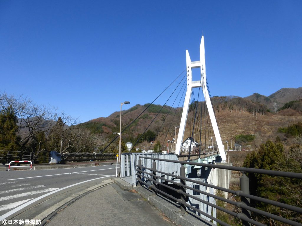 諏訪峡大橋（群馬県みなかみ町）・橋の入口