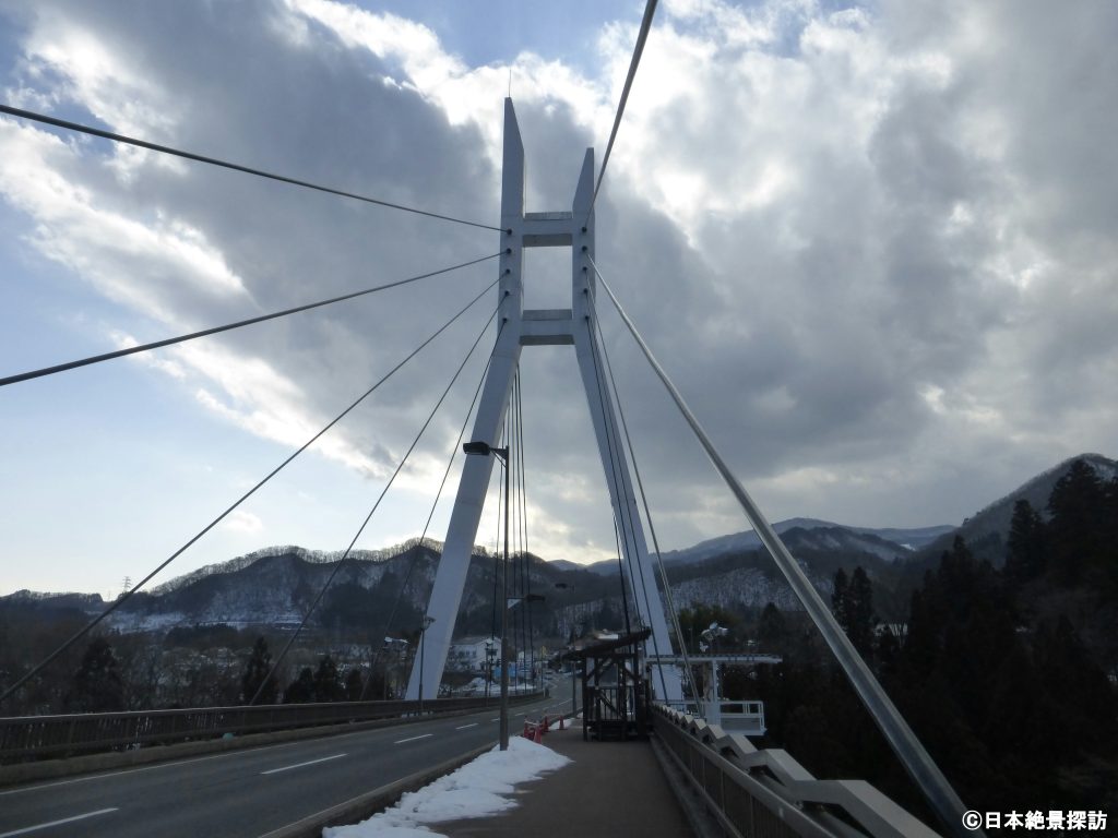 諏訪峡大橋（群馬県みなかみ町）・橋の右岸から