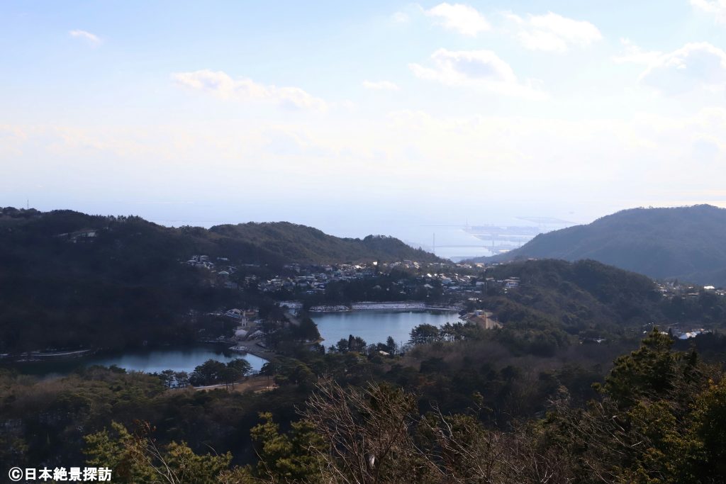 東六甲展望台（兵庫県西宮市）・冬の奥池